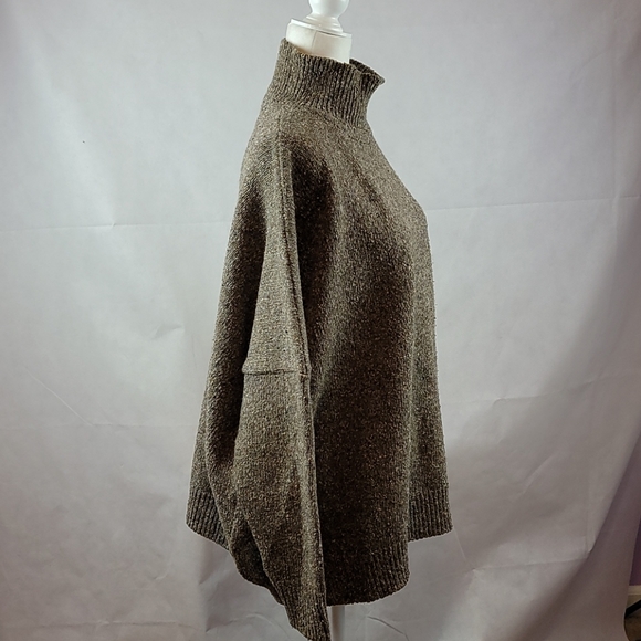 Adrienne Vittadini Oversized Sweater - Picture 4 of 7